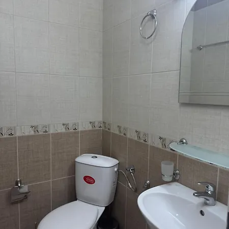 Apartment Goldenseaview 2 *