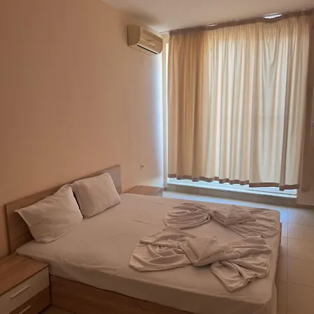 Goldenseaview 2 Apartment Pomorie