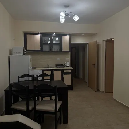 Goldenseaview 2 Apartment