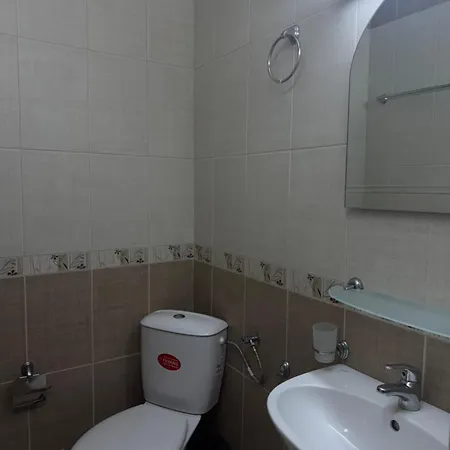 Apartment Goldenseaview 2 *