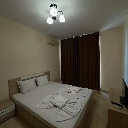 Goldenseaview 2 * Pomorie