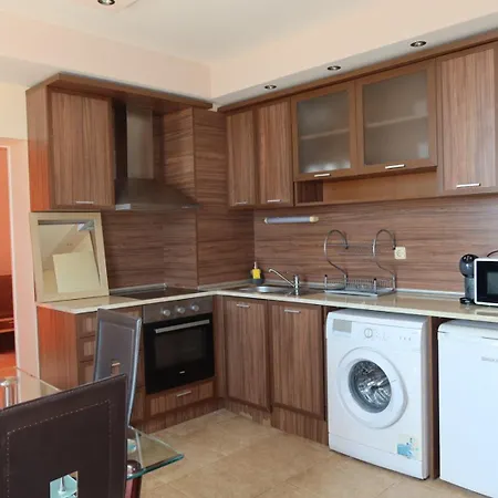 Apartment Goldenseaview 2