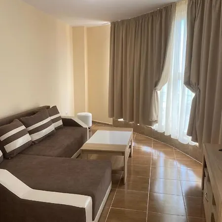 Apartment Goldenseaview 2
