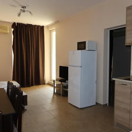 Apartment Goldenseaview 2